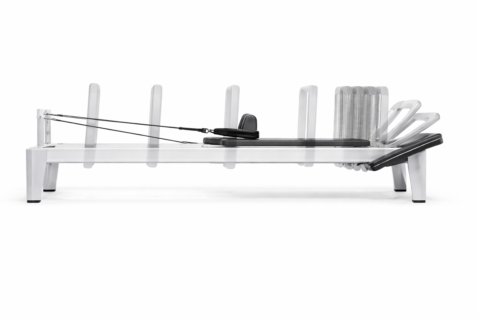 The Virtù Line Reformer CALIGO