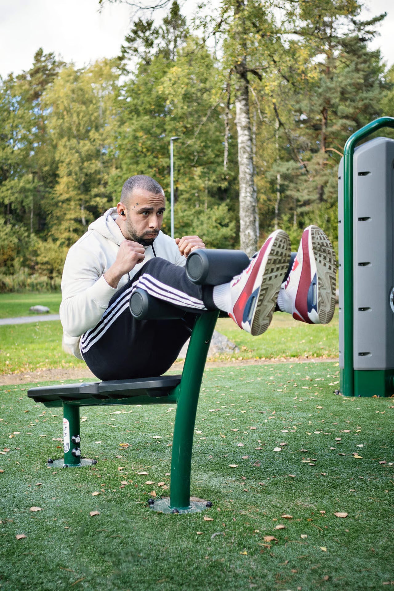 Kompan Outdoor Sit-Up Bank Pro