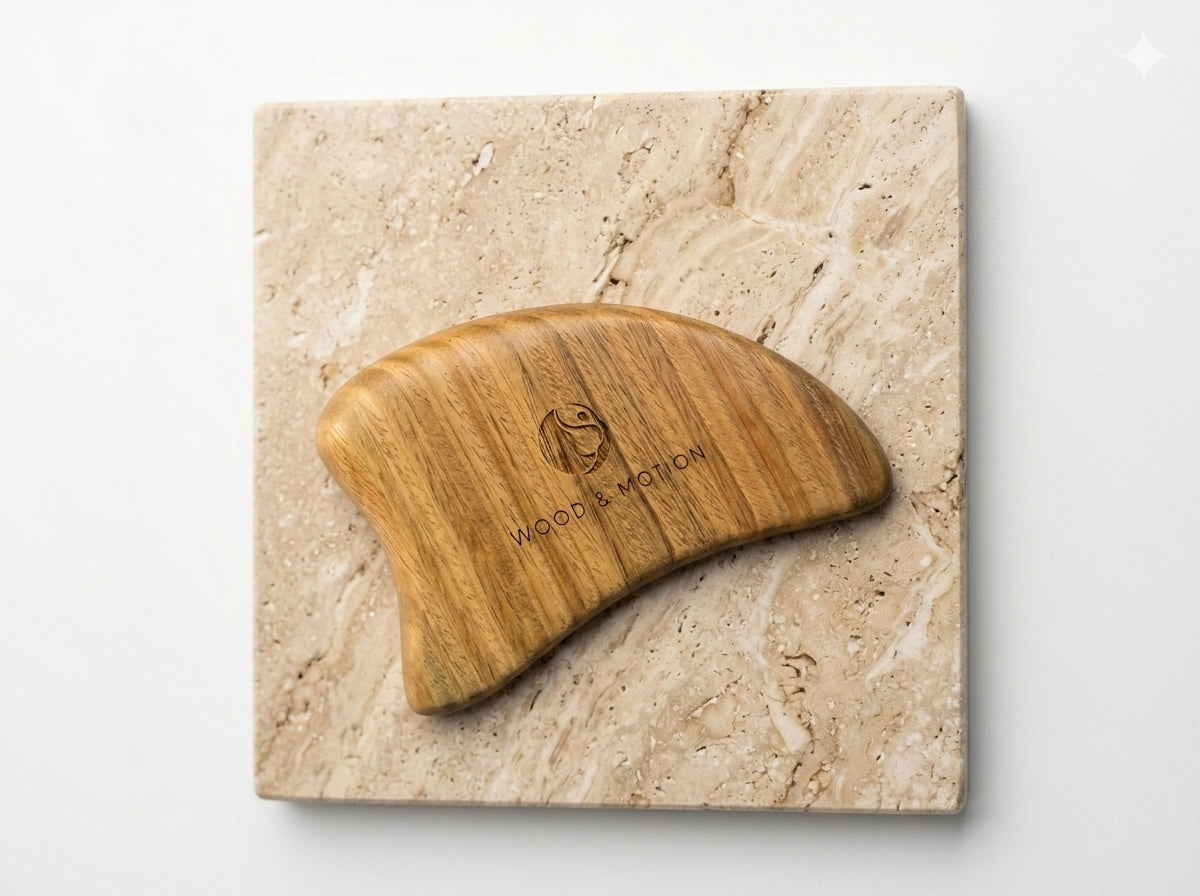 Wood & Motion The Contour Gua Sha aus Holz