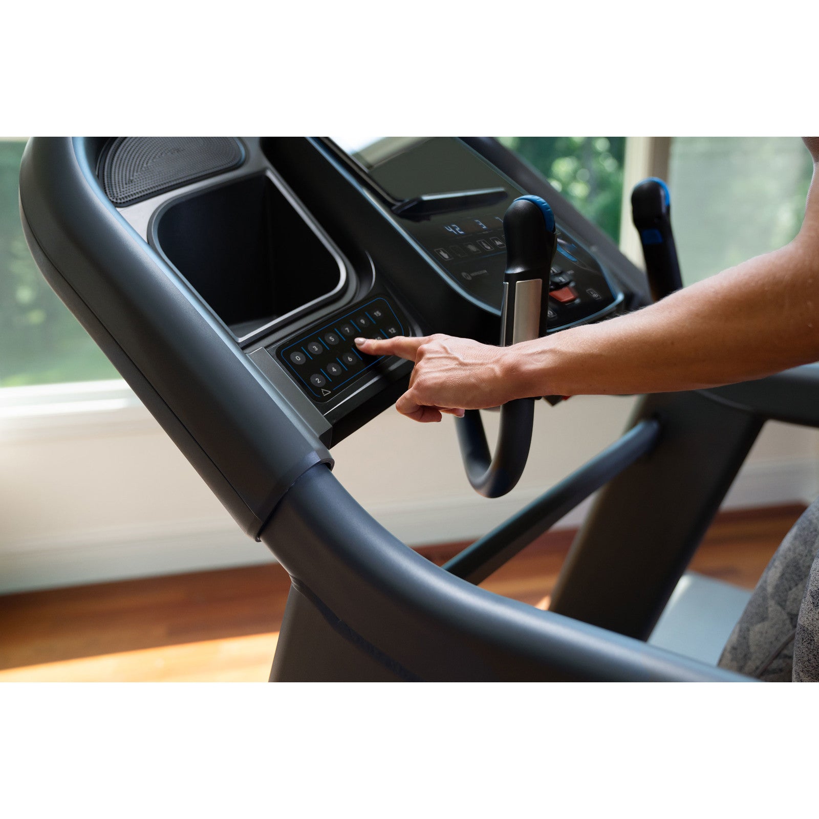 Horizon Fitness Laufband 7.4 AT