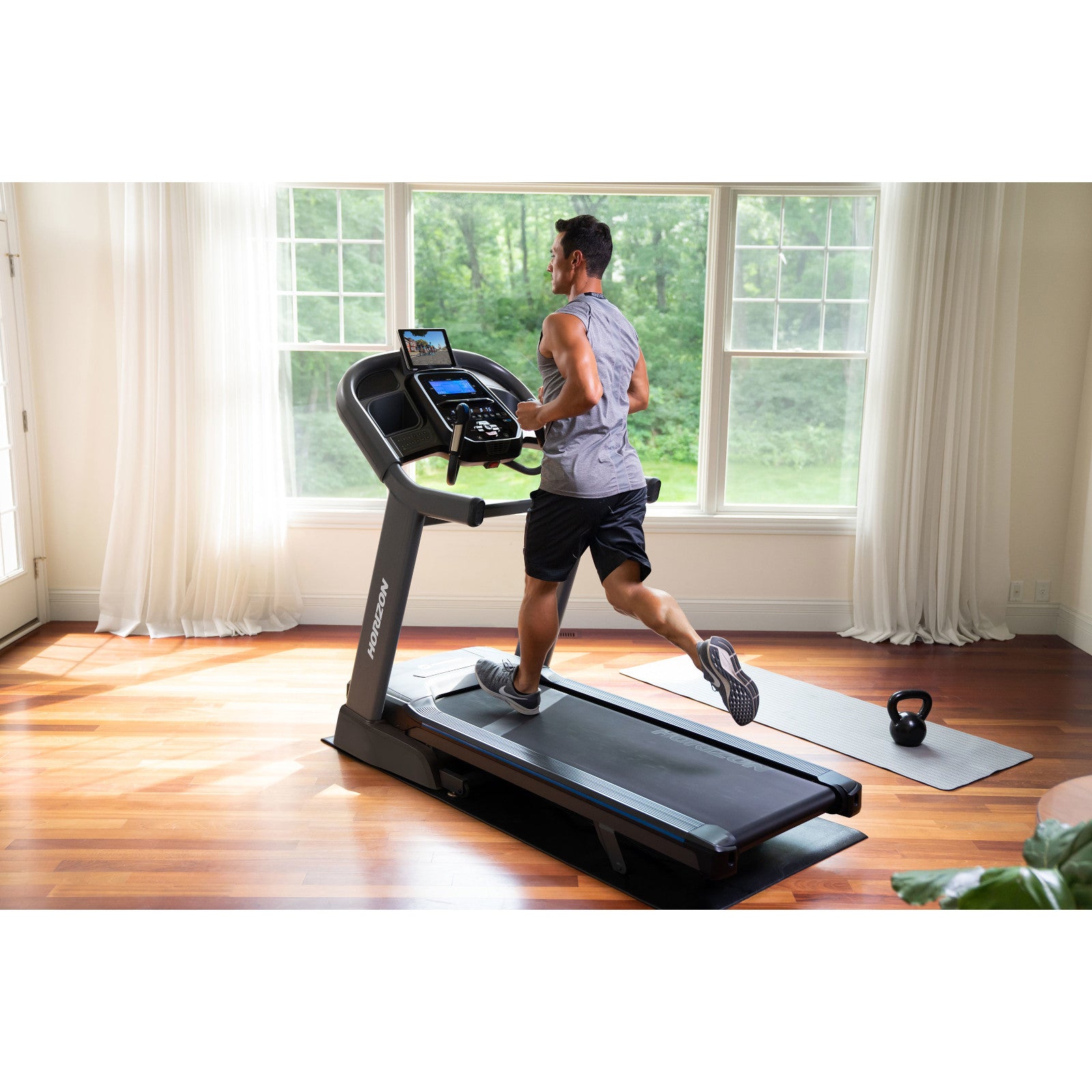Horizon Fitness Laufband 7.4 AT