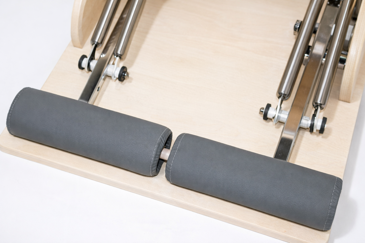 The Virtù Line Pilates Chair OLMO