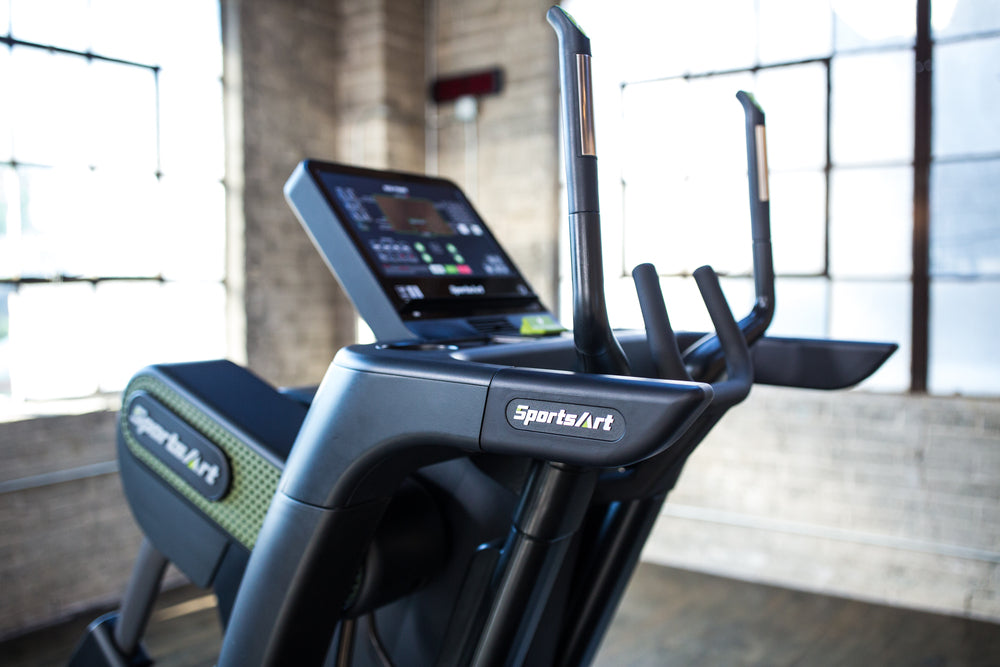SportsArt ECO-POWR Status Line Verso Crosstrainer G886