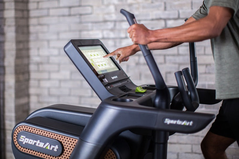 SportsArt ECO-NATURAL Status Line Crosstrainer Verso V886