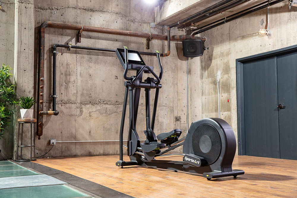 SportsArt ECO-NATURAL Elite Line Ellipsentrainer E874