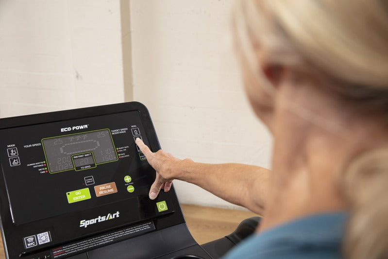 SportsArt ECO-POWR Elite Line Laufband G660