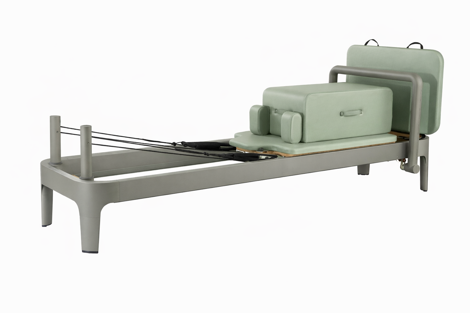 The Virtù Line Reformer CALIGO