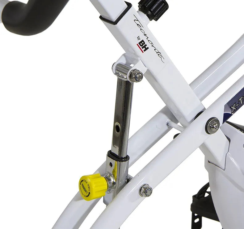 BH Fitness Heimtrainer X_TR2 YF910