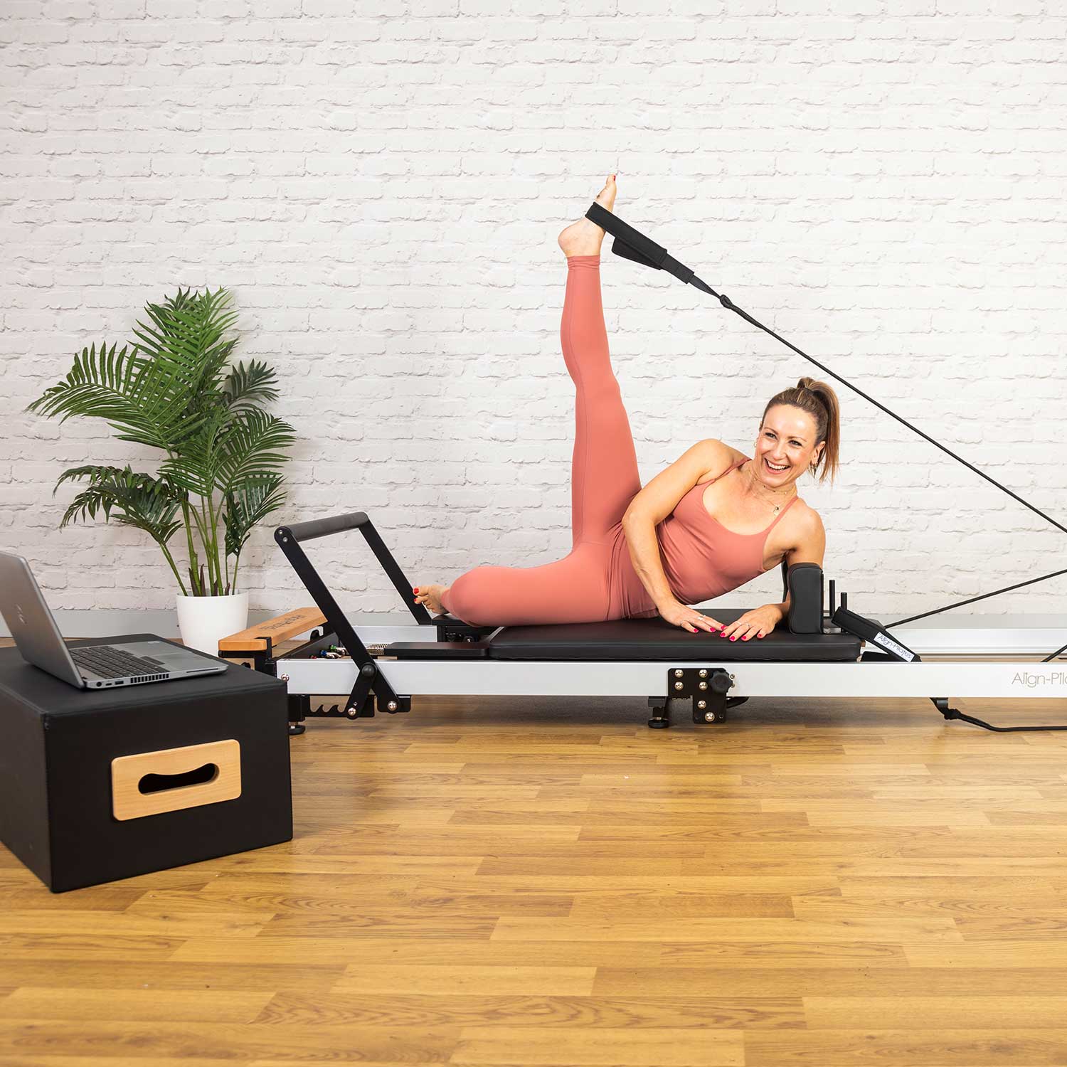 Align Pilates F3 Pro Folding Pilates Reformer