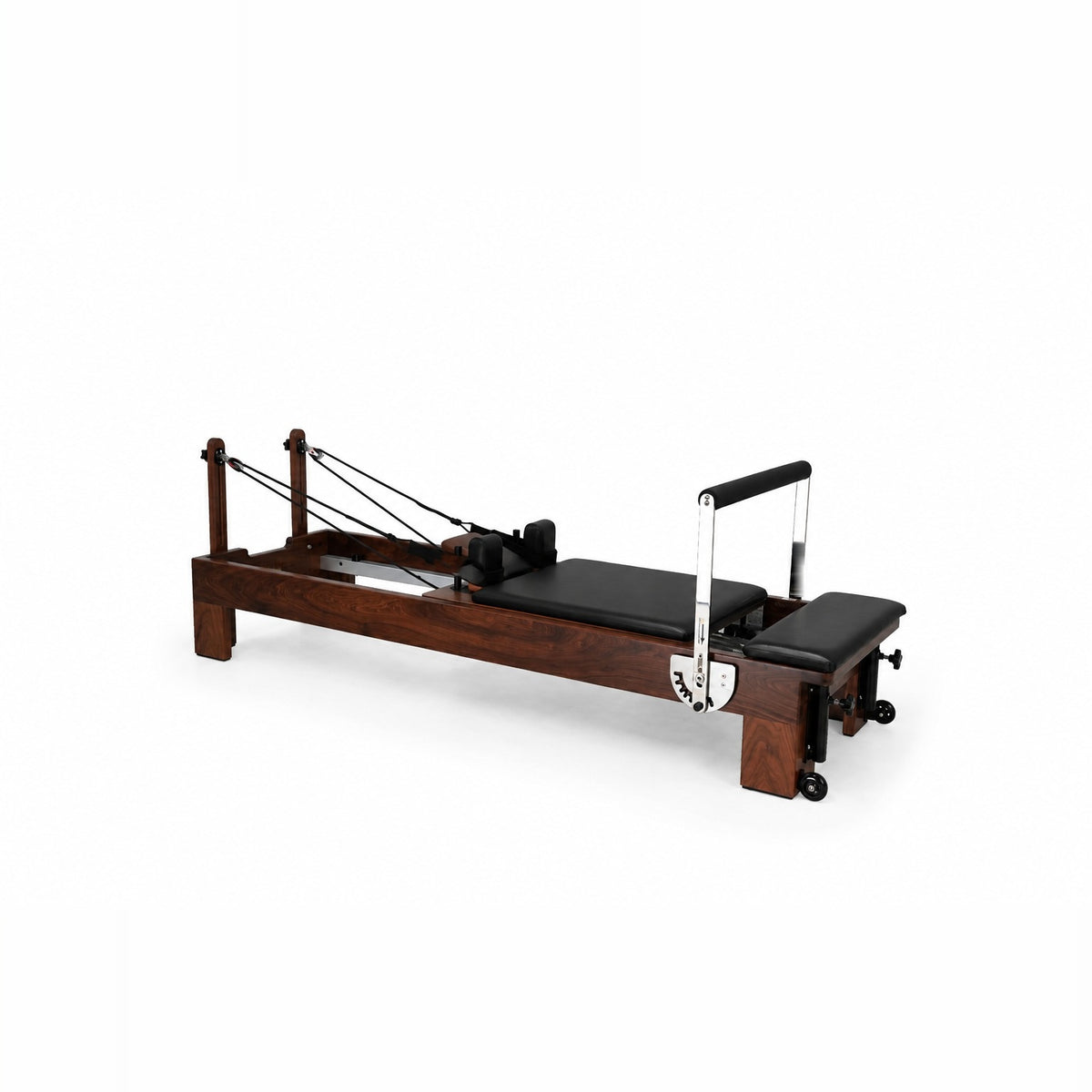 The Virtù Line Reformer NOCE NERA