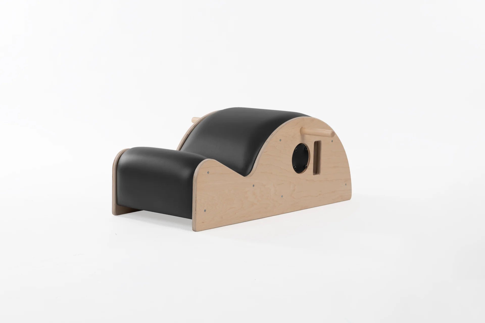 Balanced Body Clara Step Barrel – Ansicht 7 — Pilates Barrel | Balanced Body