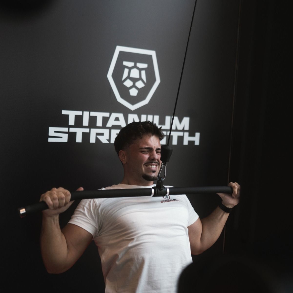 Titanium Strength Black Series 4 Stationen Multifunktionsturm