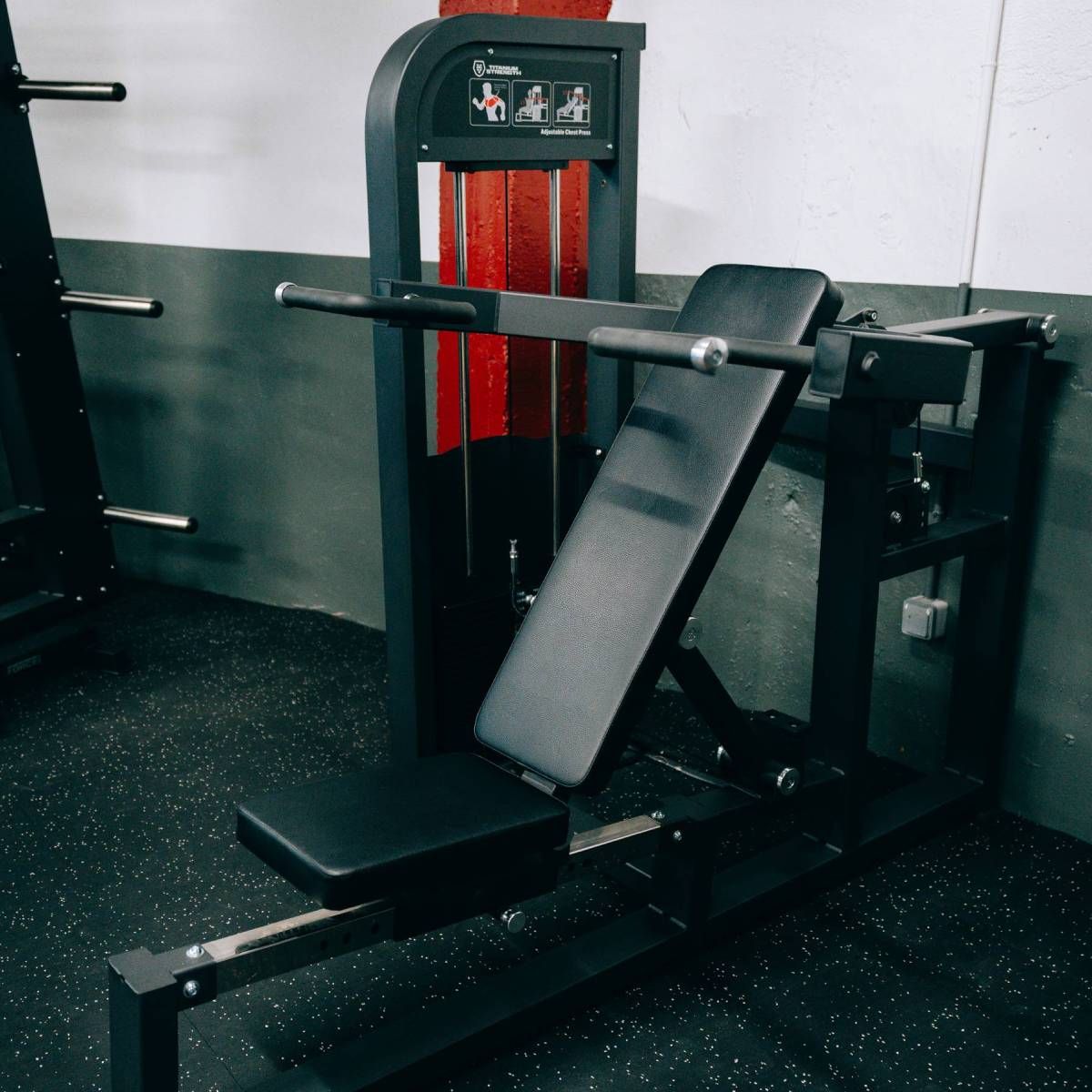 Titanium Strength Elite Series Multipress 3 Funktionen