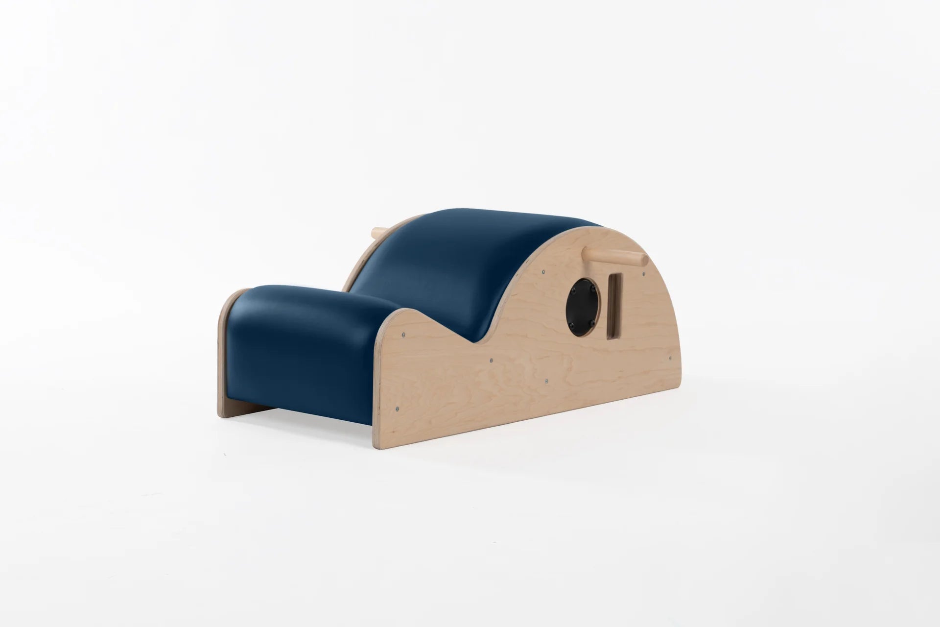 Balanced Body Clara Step Barrel – Ansicht 19 — Pilates Barrel | Balanced Body