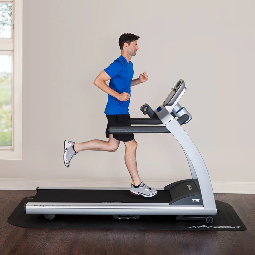 Life Fitness Laufband T5