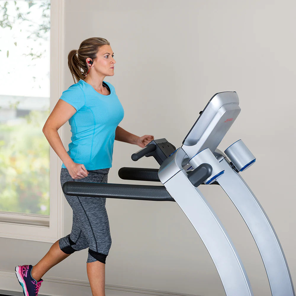 Life Fitness Laufband T5
