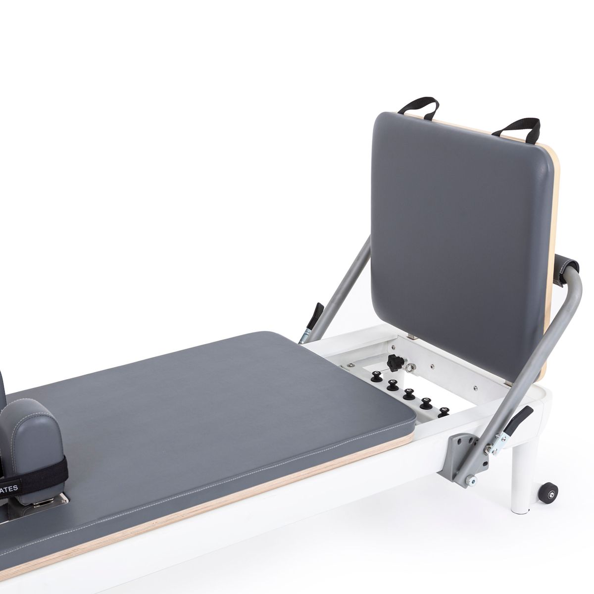 Elina Pilates Nubium Reformer mit Half Cadillac