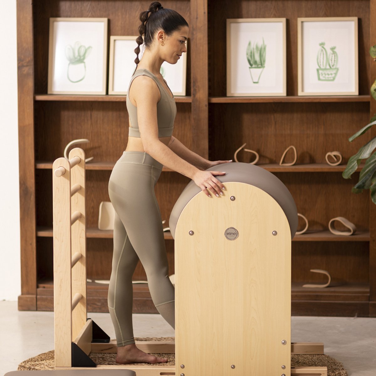 Elina Pilates Ladder Barrel mit Holz