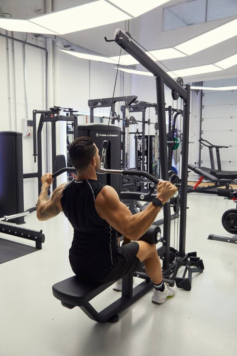 Titanium Strength Lat Pulldown & Row TF6