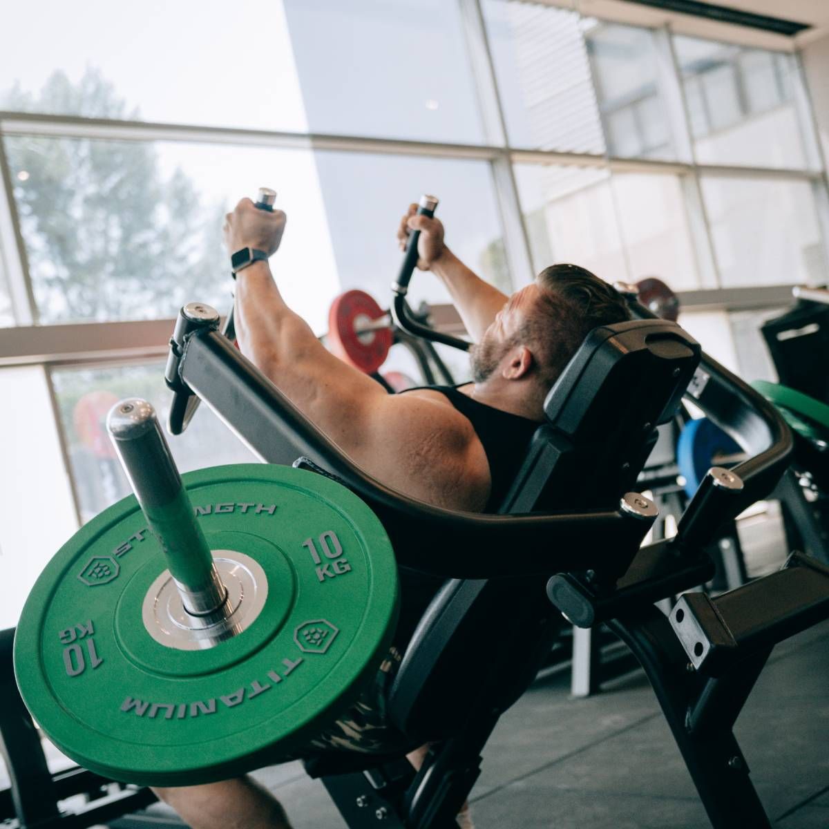 Titanium Strength Black Series Isolateral Incline Pec Fly