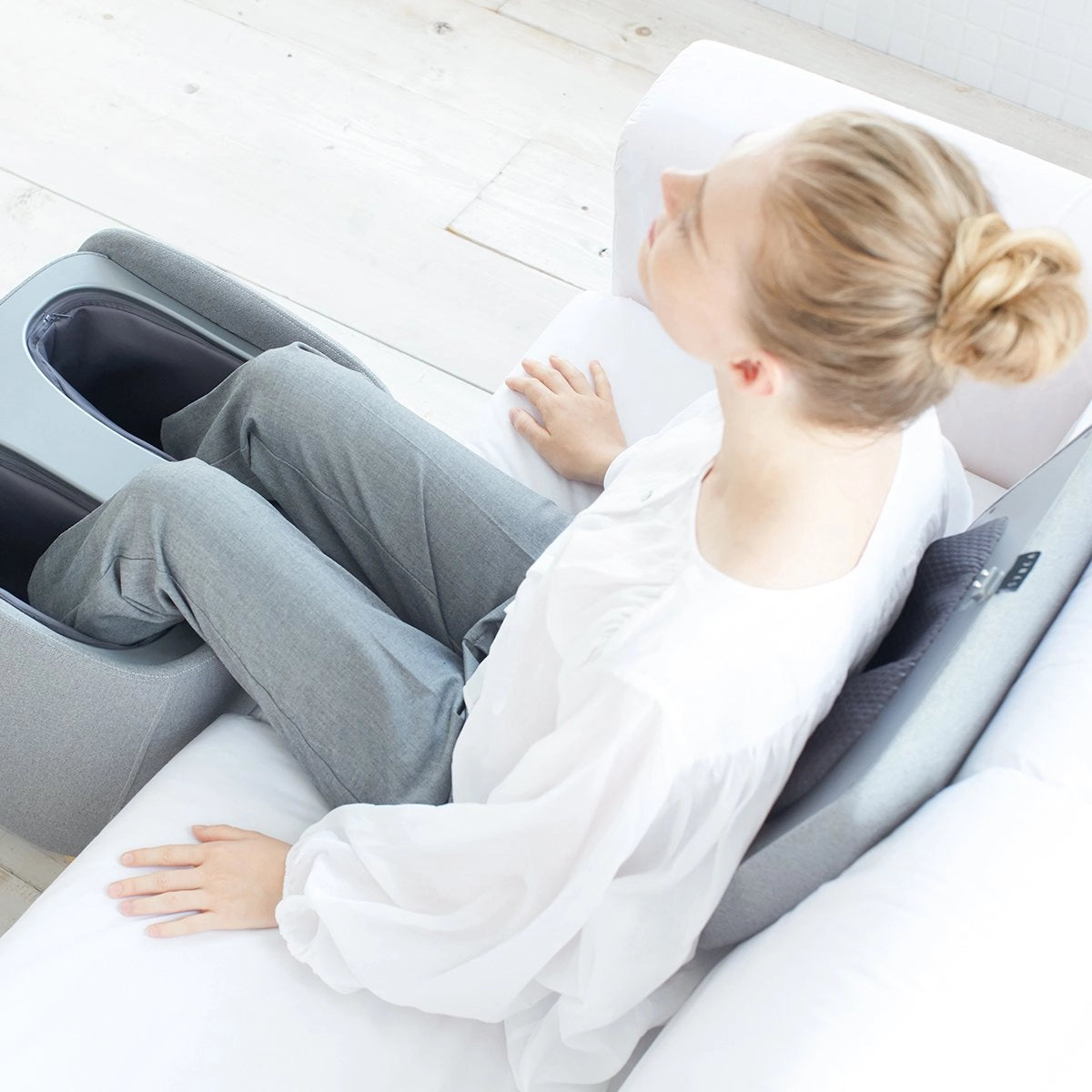 Rei / Ottoman Fußmassage