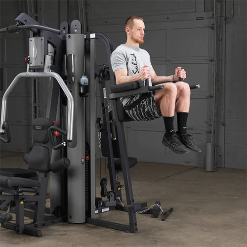 Bodysolid Vertikal Knee / Dip Station für G9