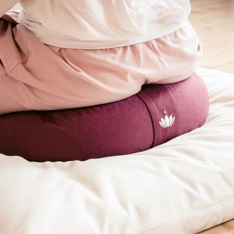 Yogakissen Halbmond "Shanti"