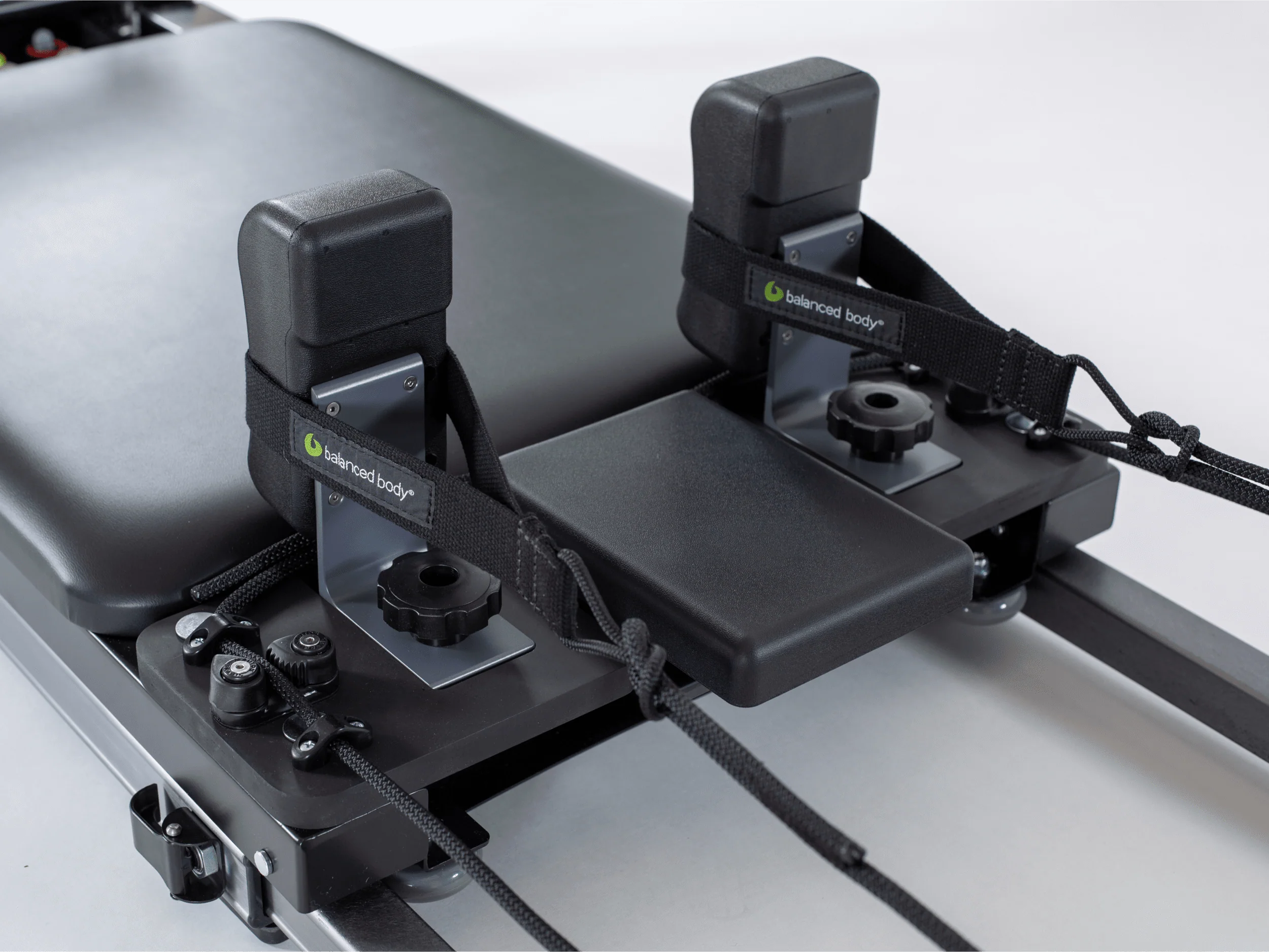 Balanced Body Metro IQ Reformer – Ansicht 5 — Pilates Reformer | Balanced Body