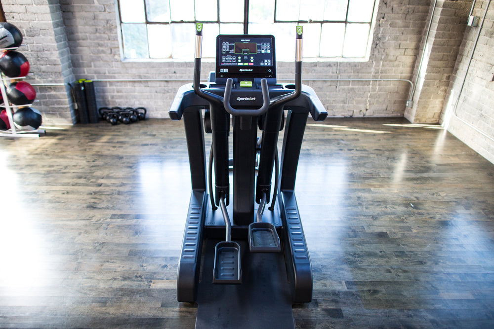 SportsArt ECO-POWR Status Line Verso Crosstrainer G886