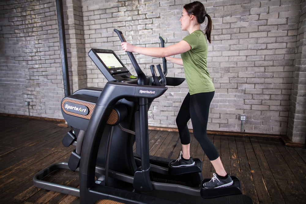 SportsArt ECO-NATURAL Status Line Crosstrainer Verso V886