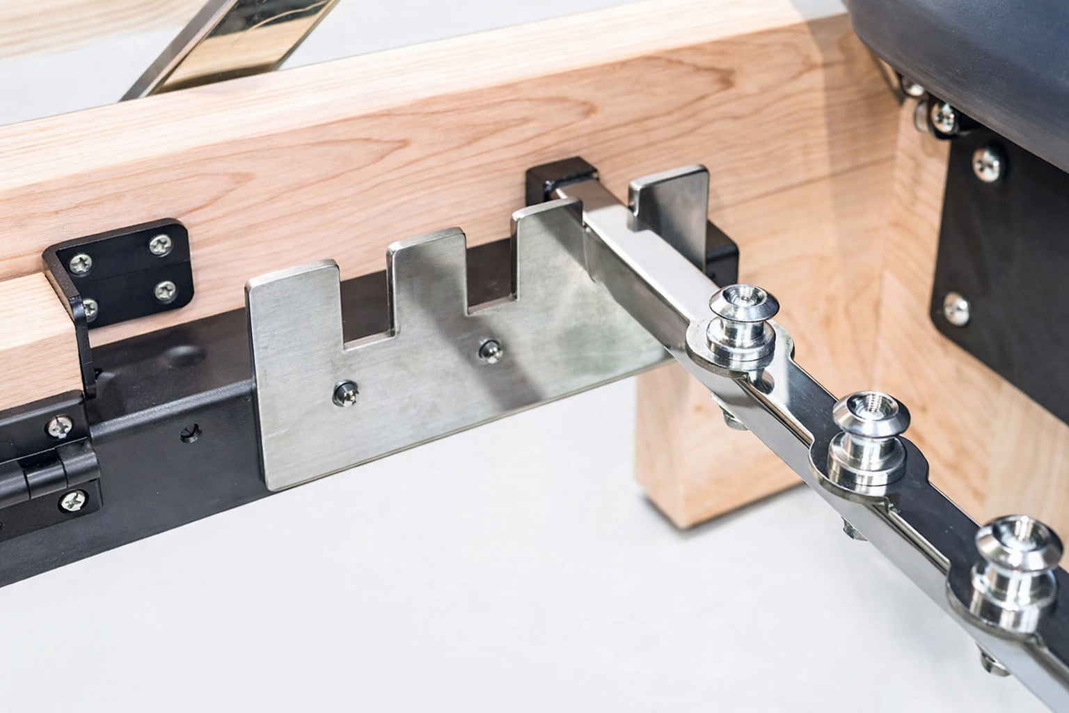 The Virtù Line Reformer ALBA