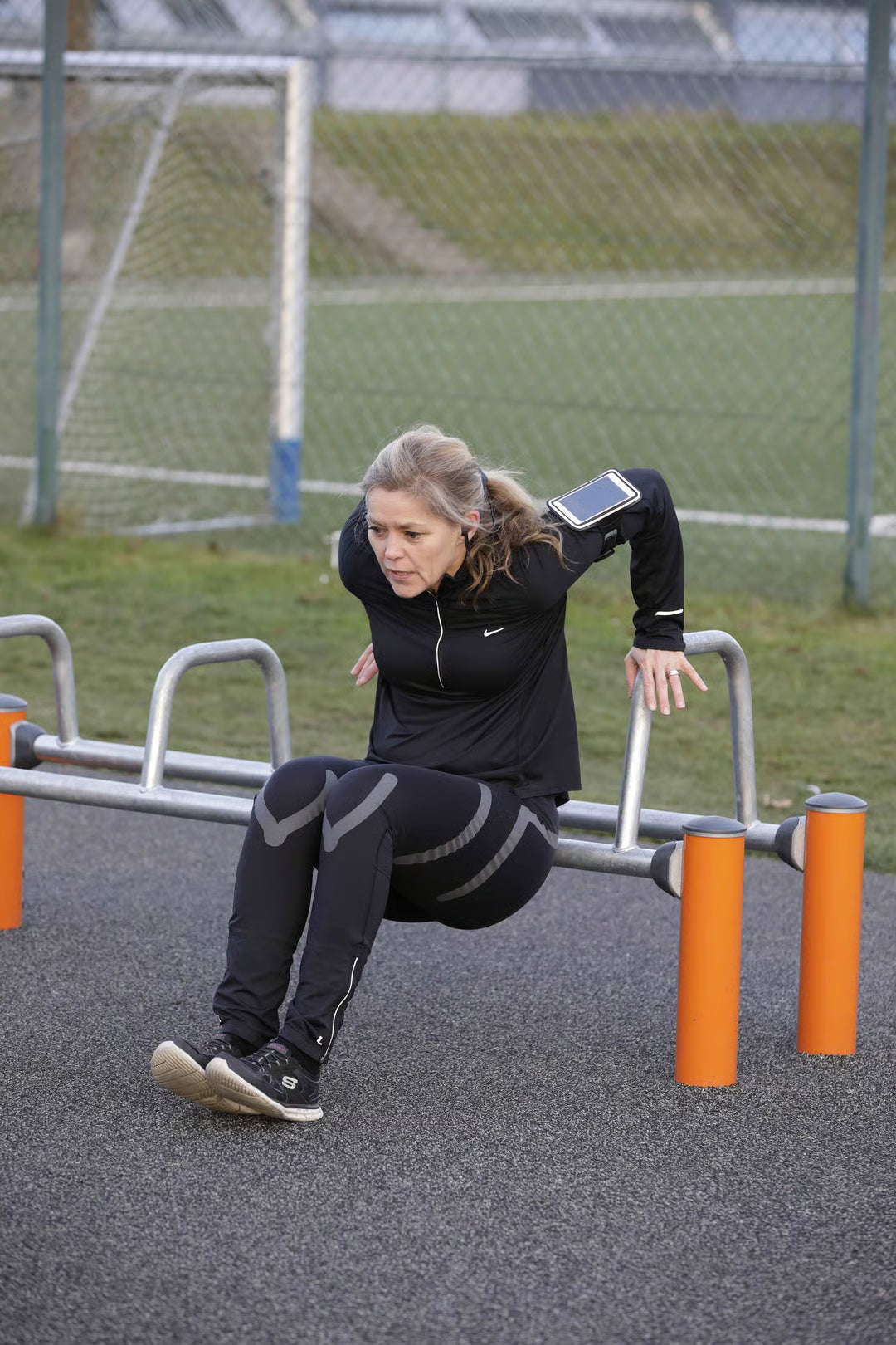Kompan Outdoor Street Workout Dip Bank