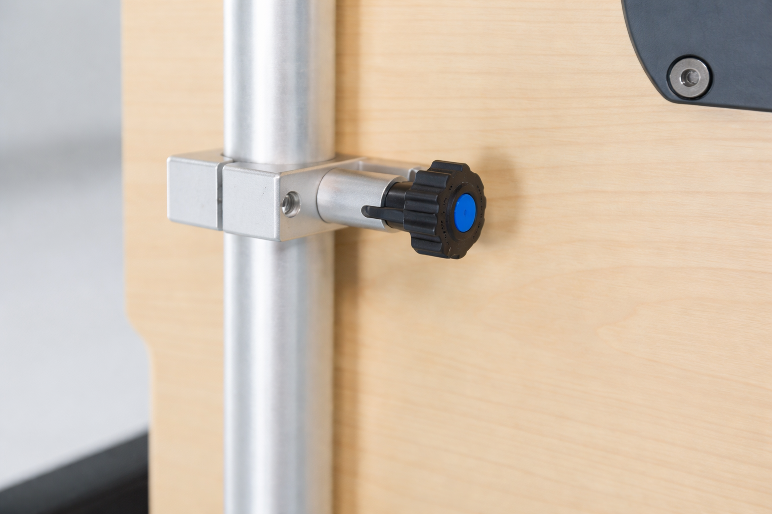 The Virtù Line Pilates Chair OLMO