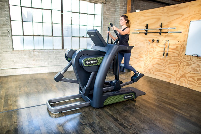 SportsArt ECO-POWR Status Line Verso Crosstrainer G886