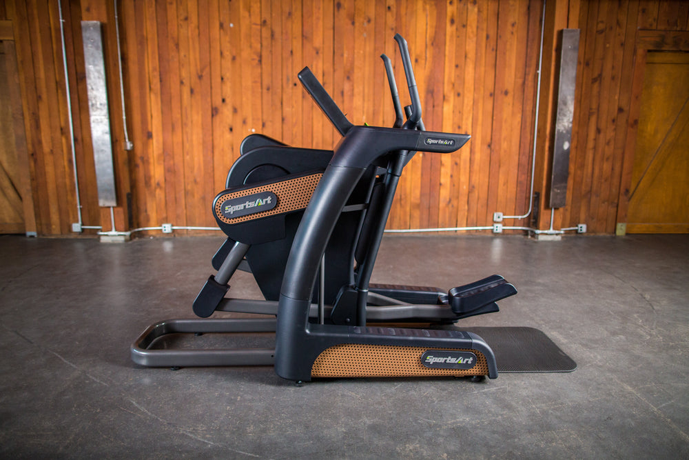 SportsArt ECO-NATURAL Status Line Crosstrainer Verso V886