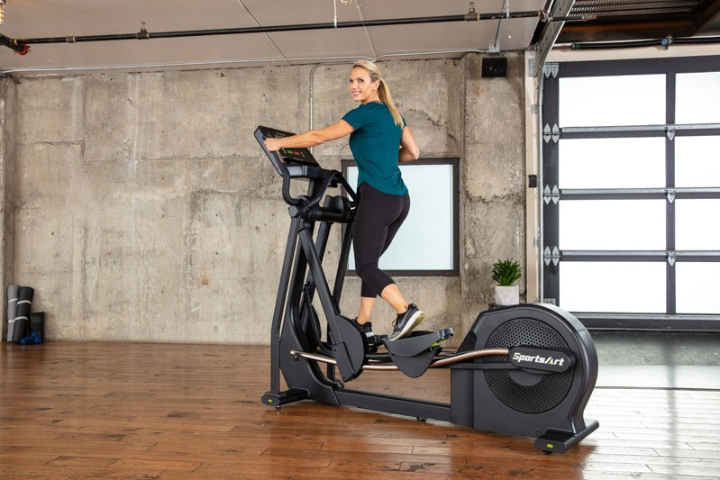 SportsArt ECO-NATURAL Elite Line Ellipsentrainer E874