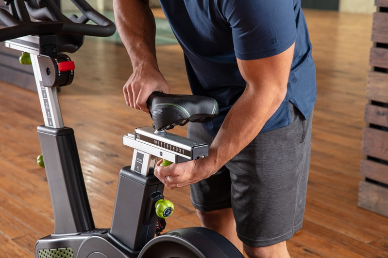 SportsArt ECO-POWR Status Line Indoor Bike G516