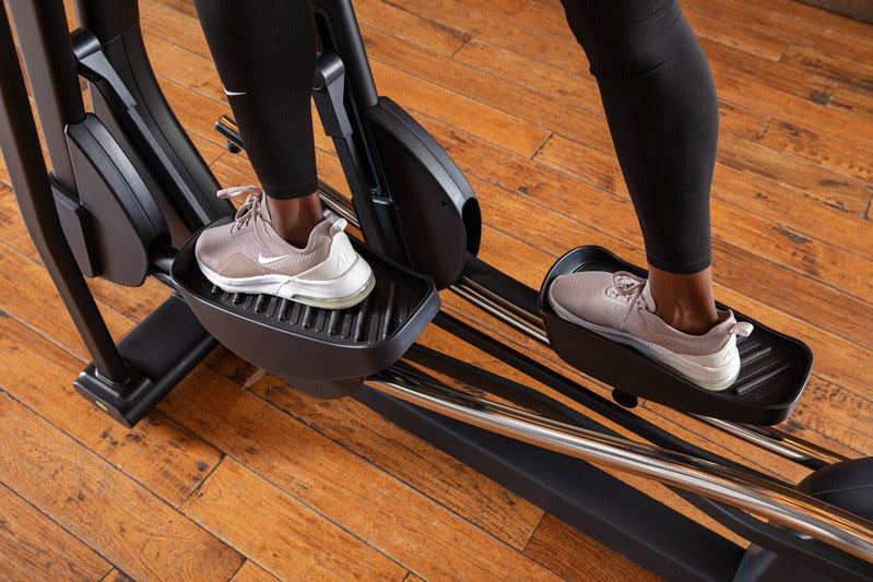 SportsArt ECO-POWR Elite Line Ellipsentrainer G874