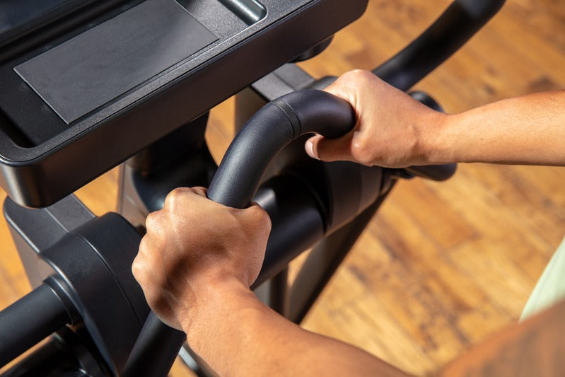 SportsArt ECO-POWR Elite Line Ellipsentrainer G874