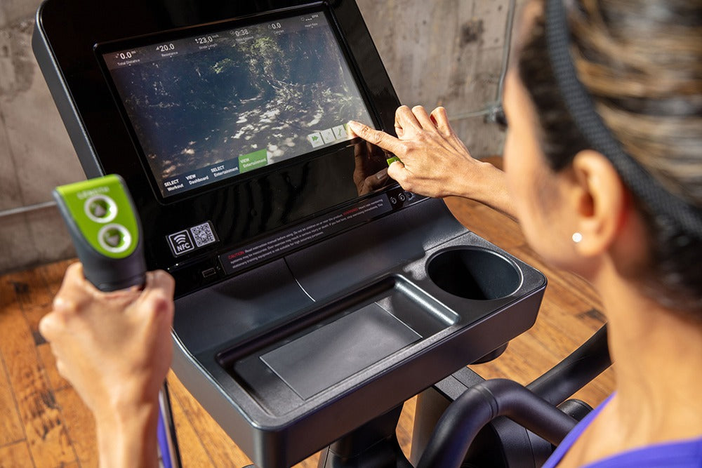 SportsArt ECO-NATURAL Elite Line Ellipsentrainer E874