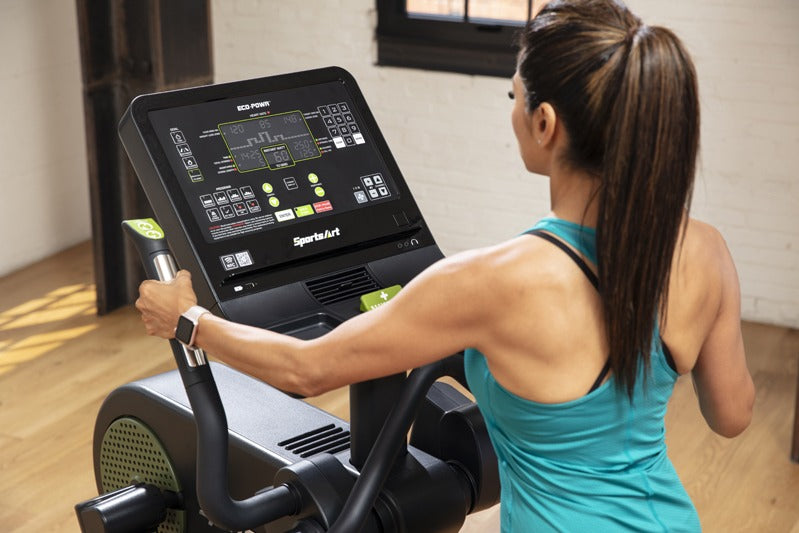 SportsArt ECO-POWR Status Line Ellipsentrainer G866 Front-Drive