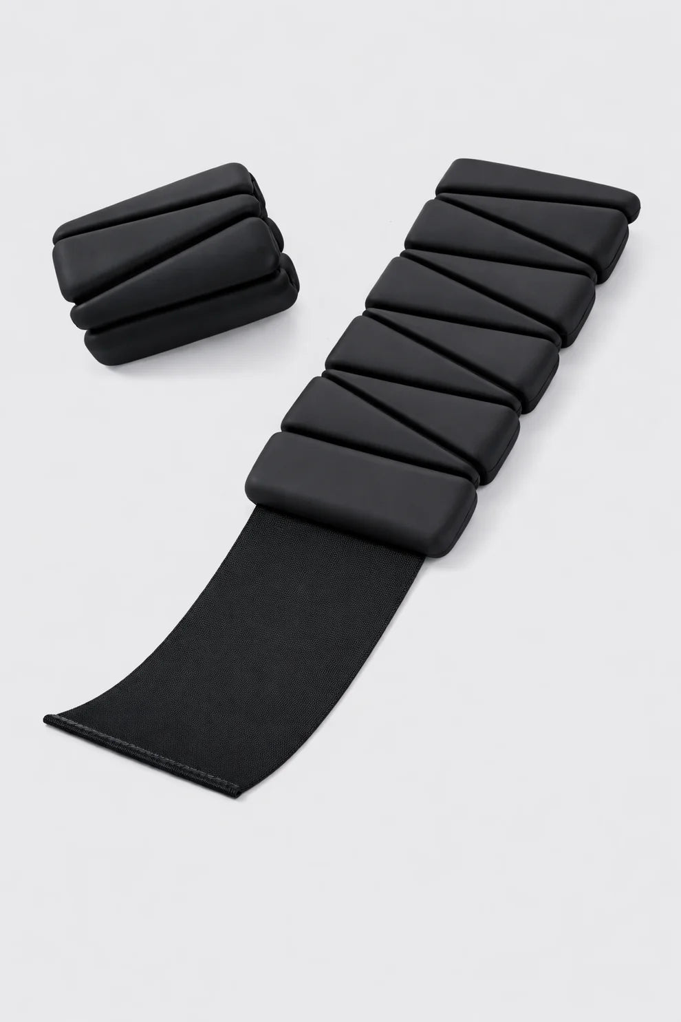 The Virtù Line Tri Shape Weight Cuffs