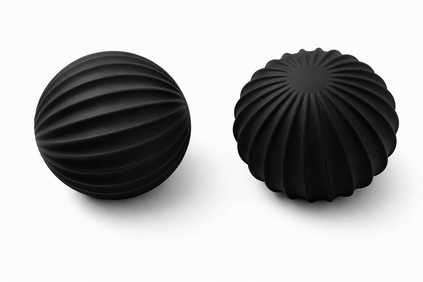 The Virtù Line Form Ball