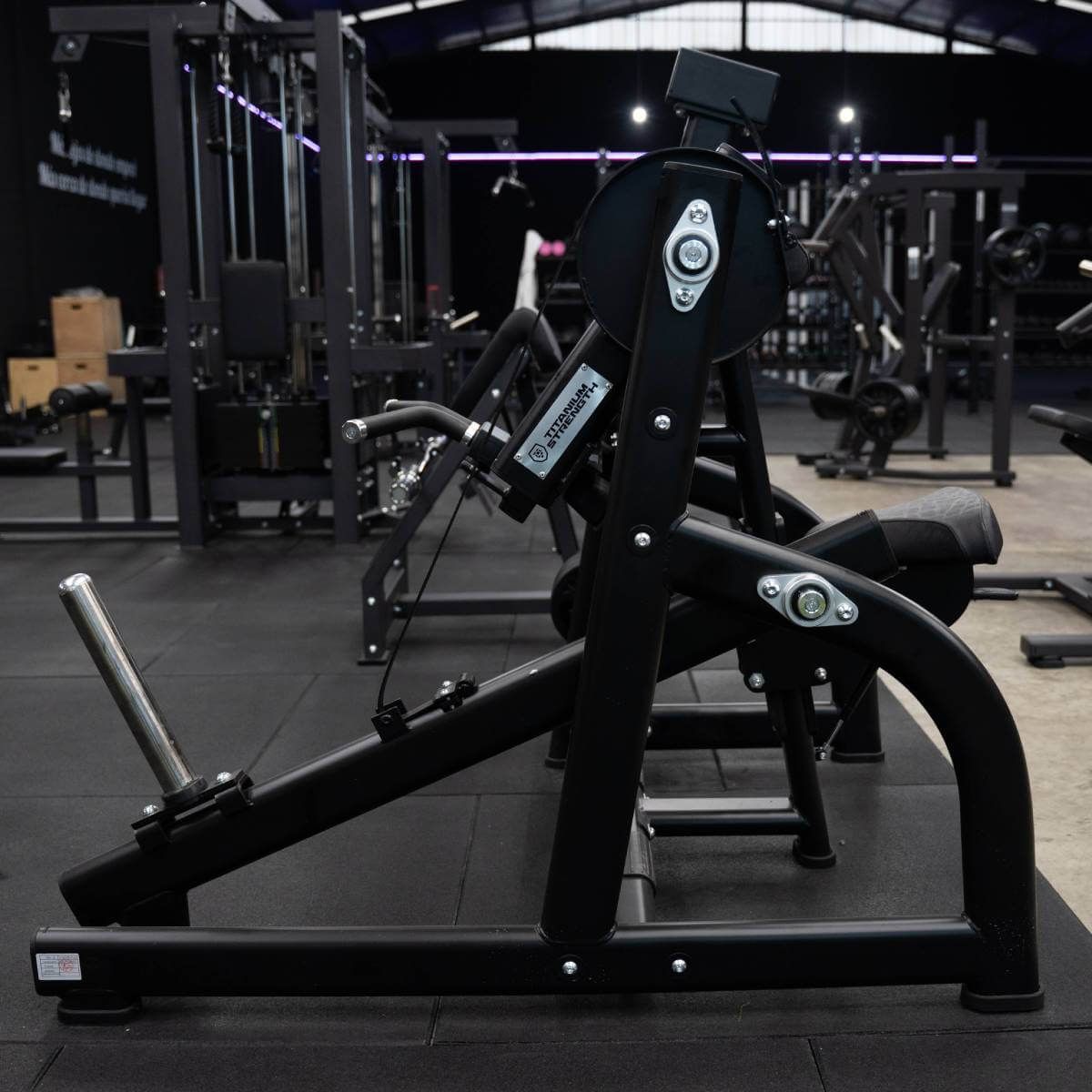 Titanium Strength Black Series Bizepscurl