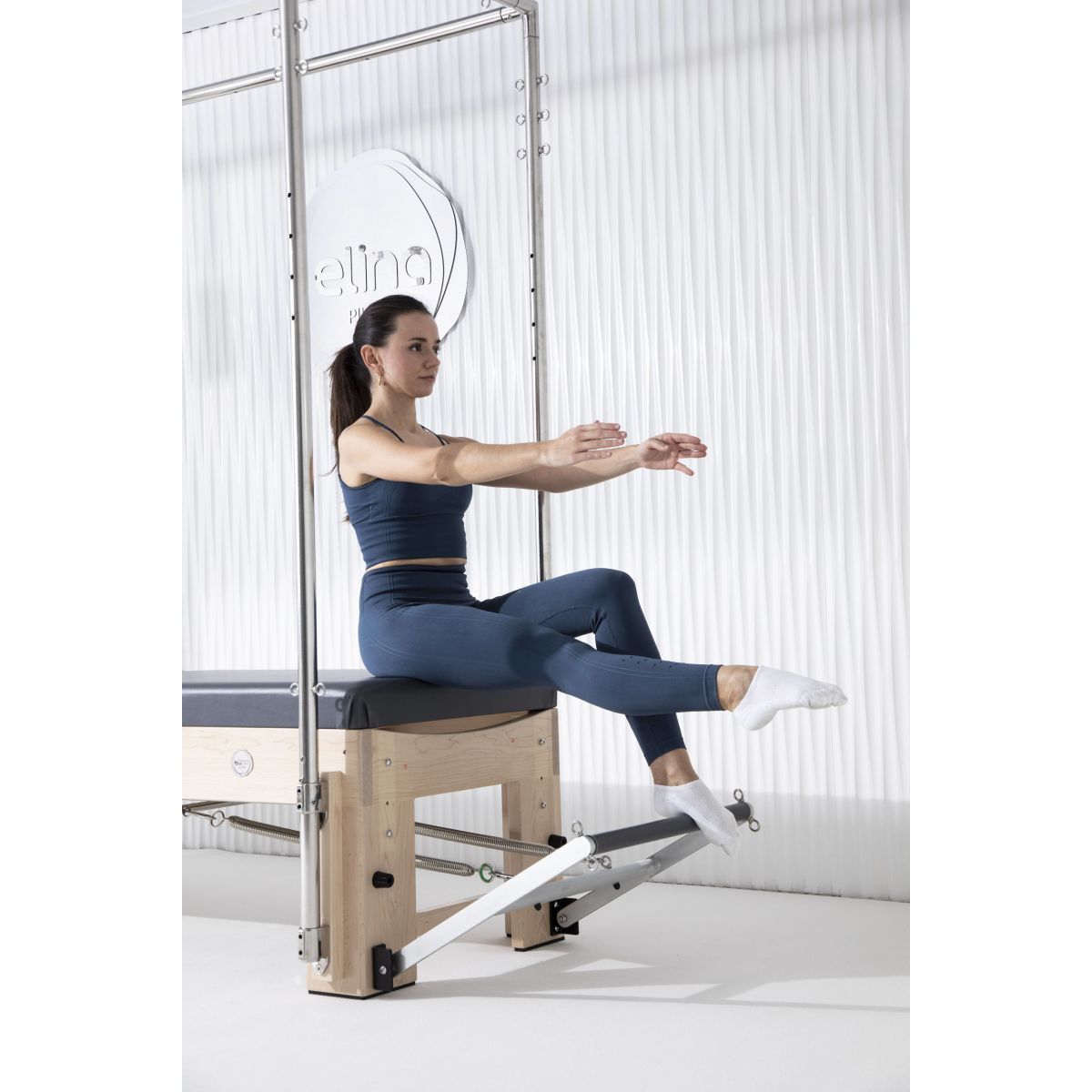 Elina Pilates Elite Reformer Cadillac