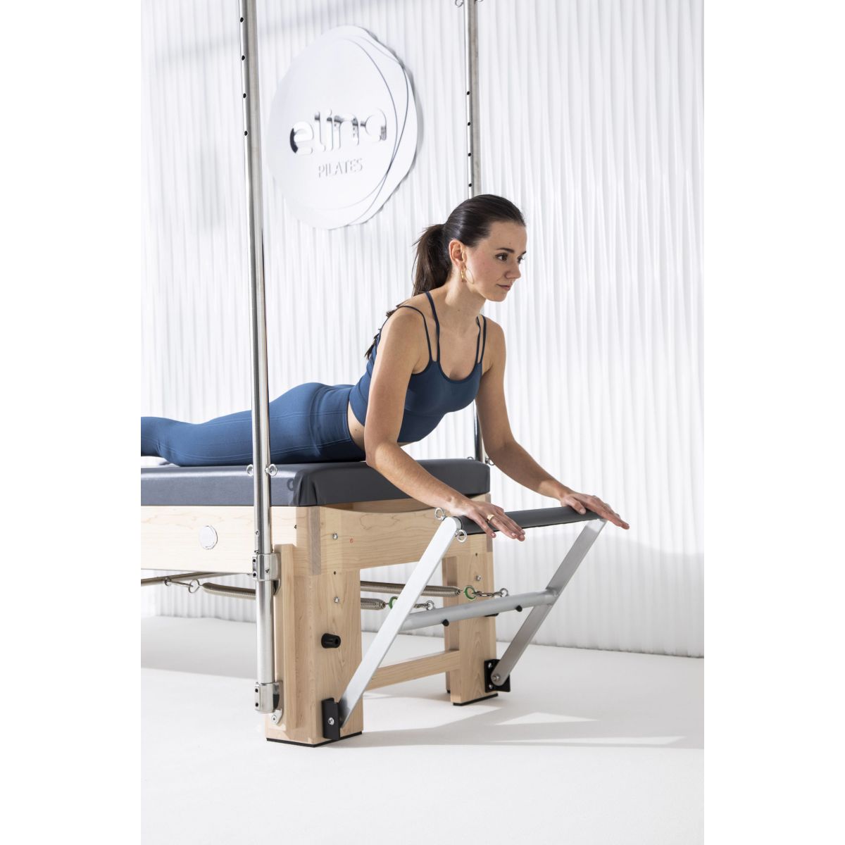 Elina Pilates Elite Reformer Cadillac