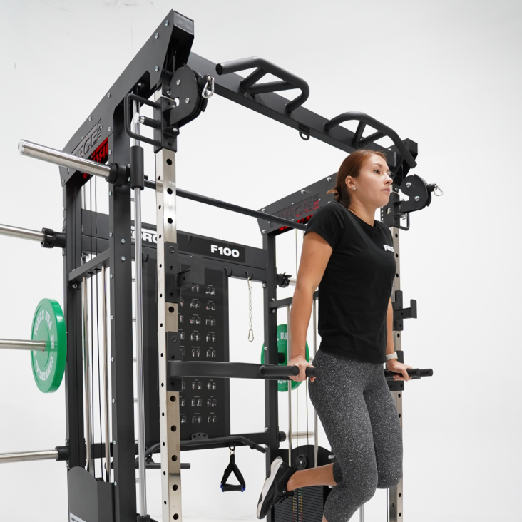 Force USA F100 V2 Functional Trainer inkl. 200 kg Gewichtsplatten F100 V2