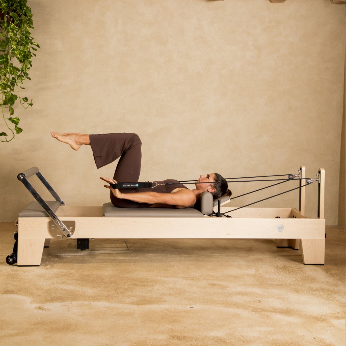 Elina Pilates Elite Reformer