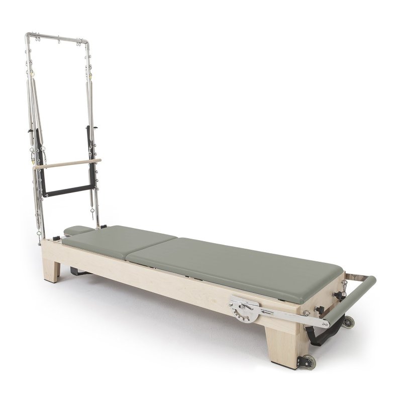 Elina Pilates Elite Reformer mit Half Cadillac