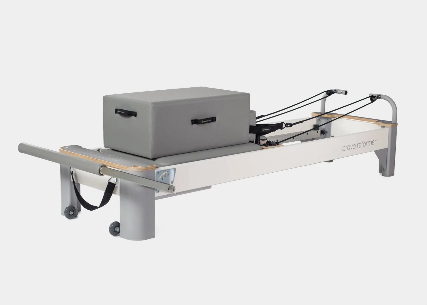 Balanced Body Bravo Reformer – Ansicht 3 — Pilates Reformer | Balanced Body